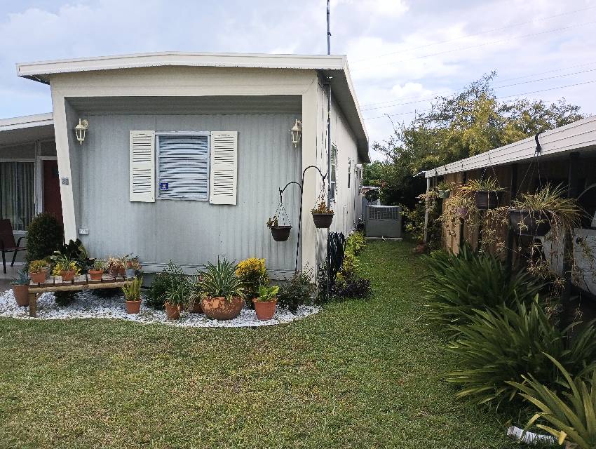 30 Azalea Drive a Winter Haven, FL Mobile or Manufactured Home for Sale